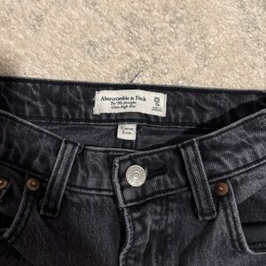 Abercrombie & Fitch Curve Love Jeans